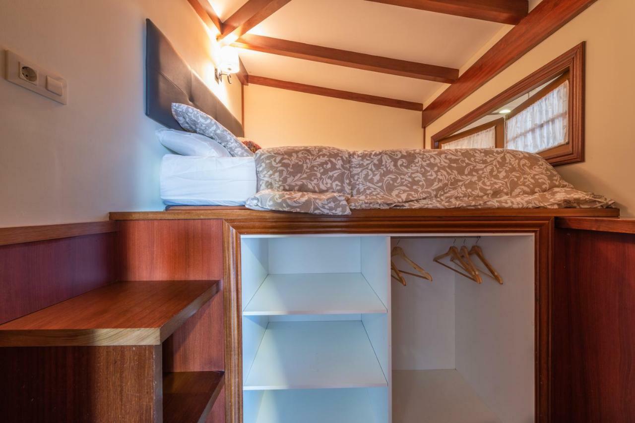 A Escalinata Apartamento-Loft O Grove Buitenkant foto